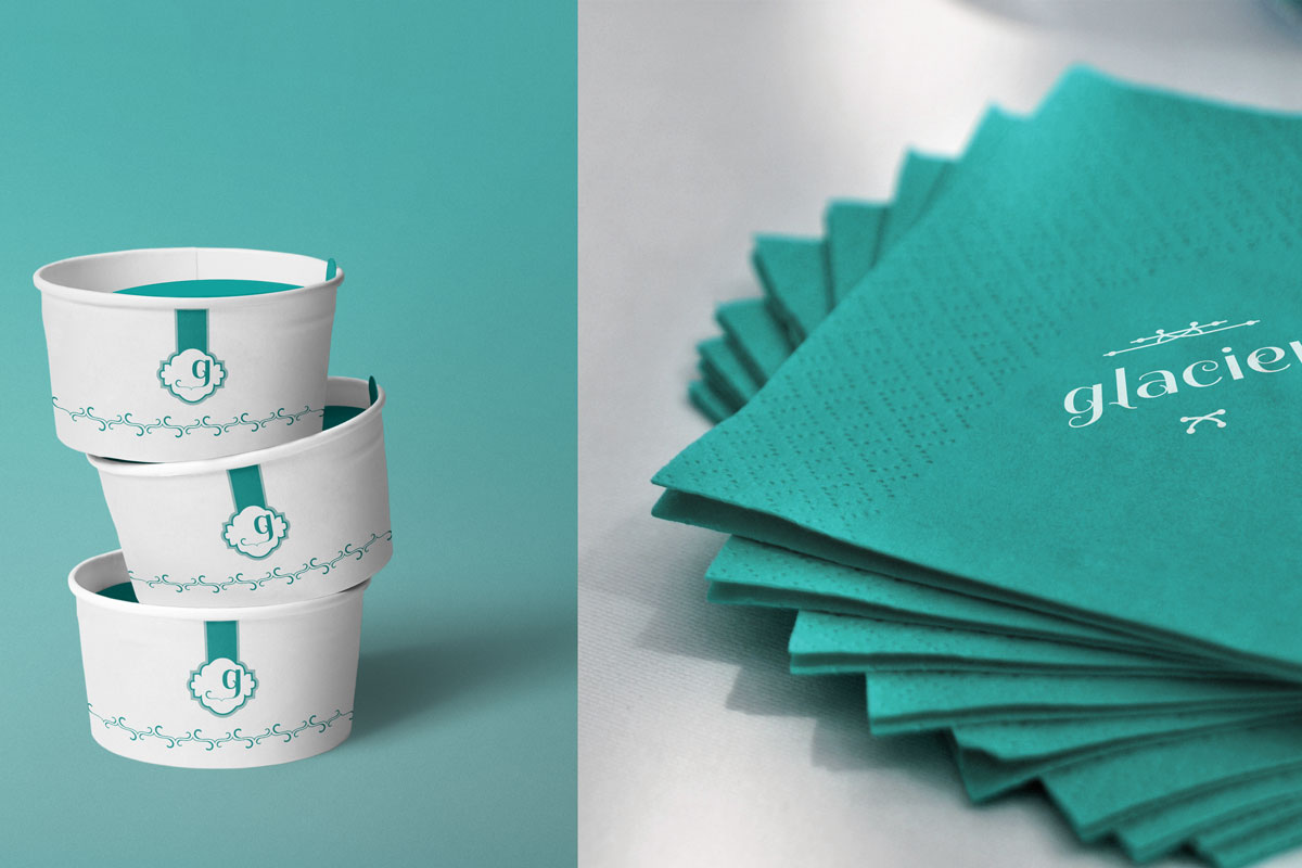 tovaglioli e coppette personalizzati con logotipo
